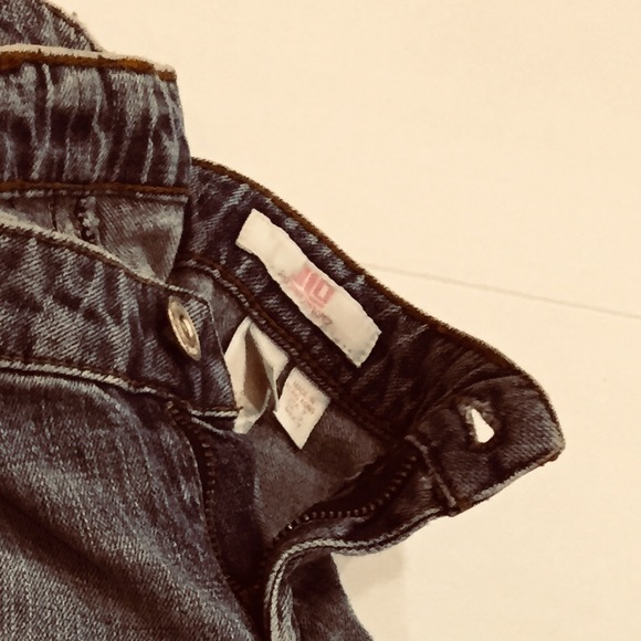 Jeans - Picture 2 of 3